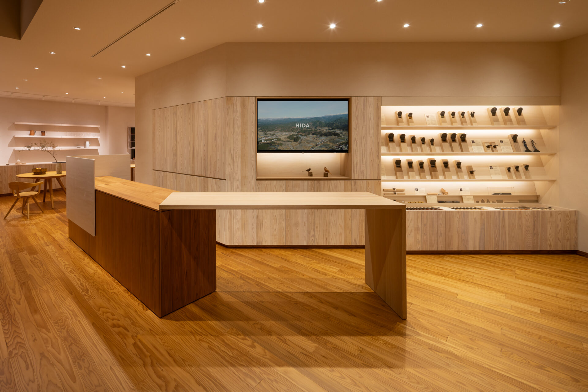 遊朴館 HIDA GALLERY　CAFE＆TABLE工 画像